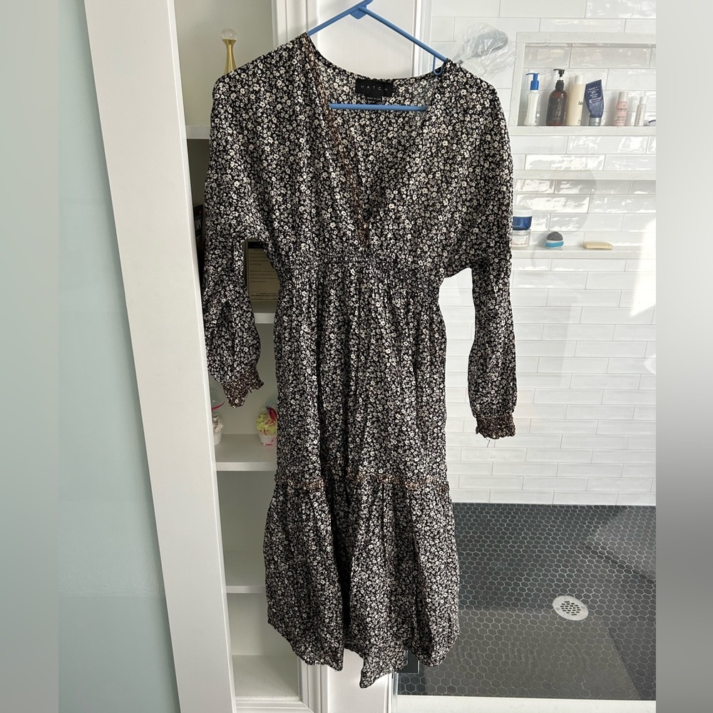 Size 0 Hatch maternity and nursing dress.